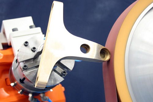 Robot polishing